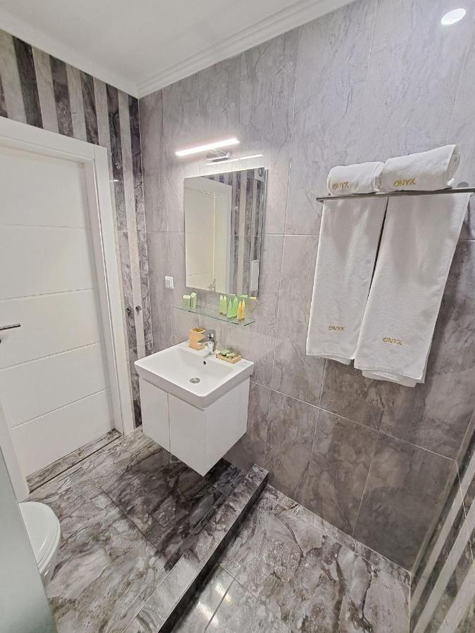 Onyx 2 Private Beach Apartment سفيتي فلاس المظهر الخارجي الصورة