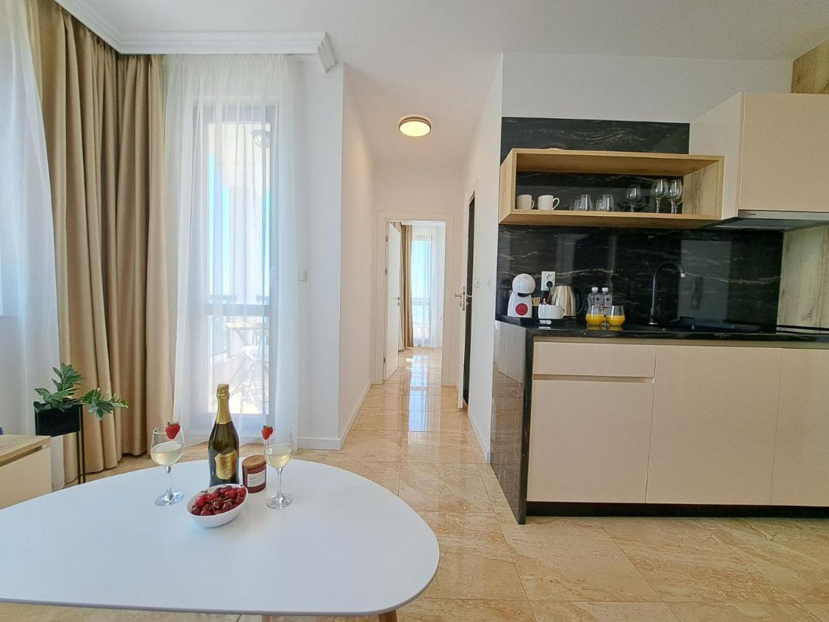 Onyx 2 Private Beach Apartment سفيتي فلاس المظهر الخارجي الصورة